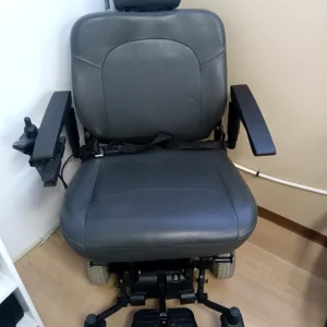 Heavy-duty Bariatric Electric Wheelchair supporting up to 600 lbs, with padded Captain’s Seat and joystick control.